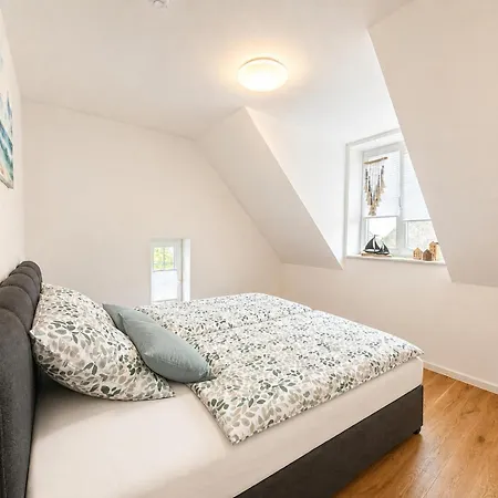 Apartment Traumfaengerloft Oldsum